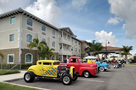 Car Show for assisted living and memory care  residents at Chateau Madeleine Melbourne,FL