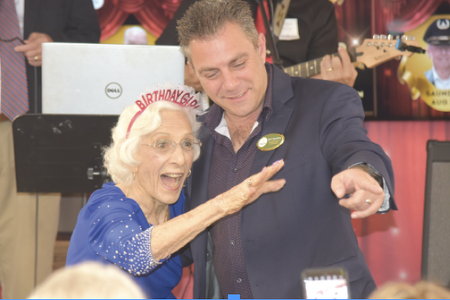 Chateau Madeleine Senior woman celebrates 101st birthday