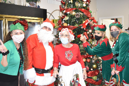 Meet Santa & his Elf